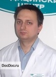 Фото стоматолога Холодов Илья Олегович